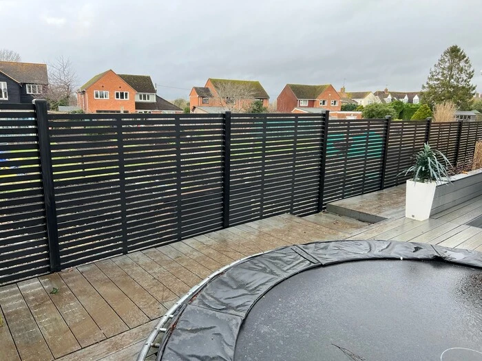Composite fencing in Milton