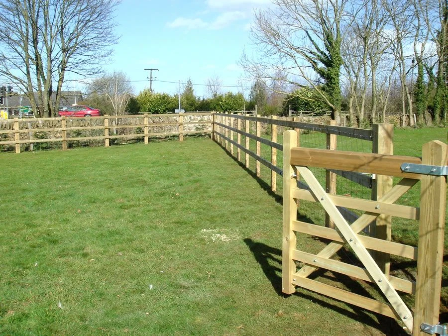 Farm fence