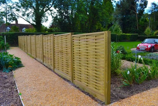 Jacksons Woven Fence Panels